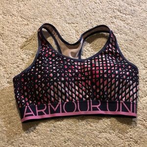 Sports bra